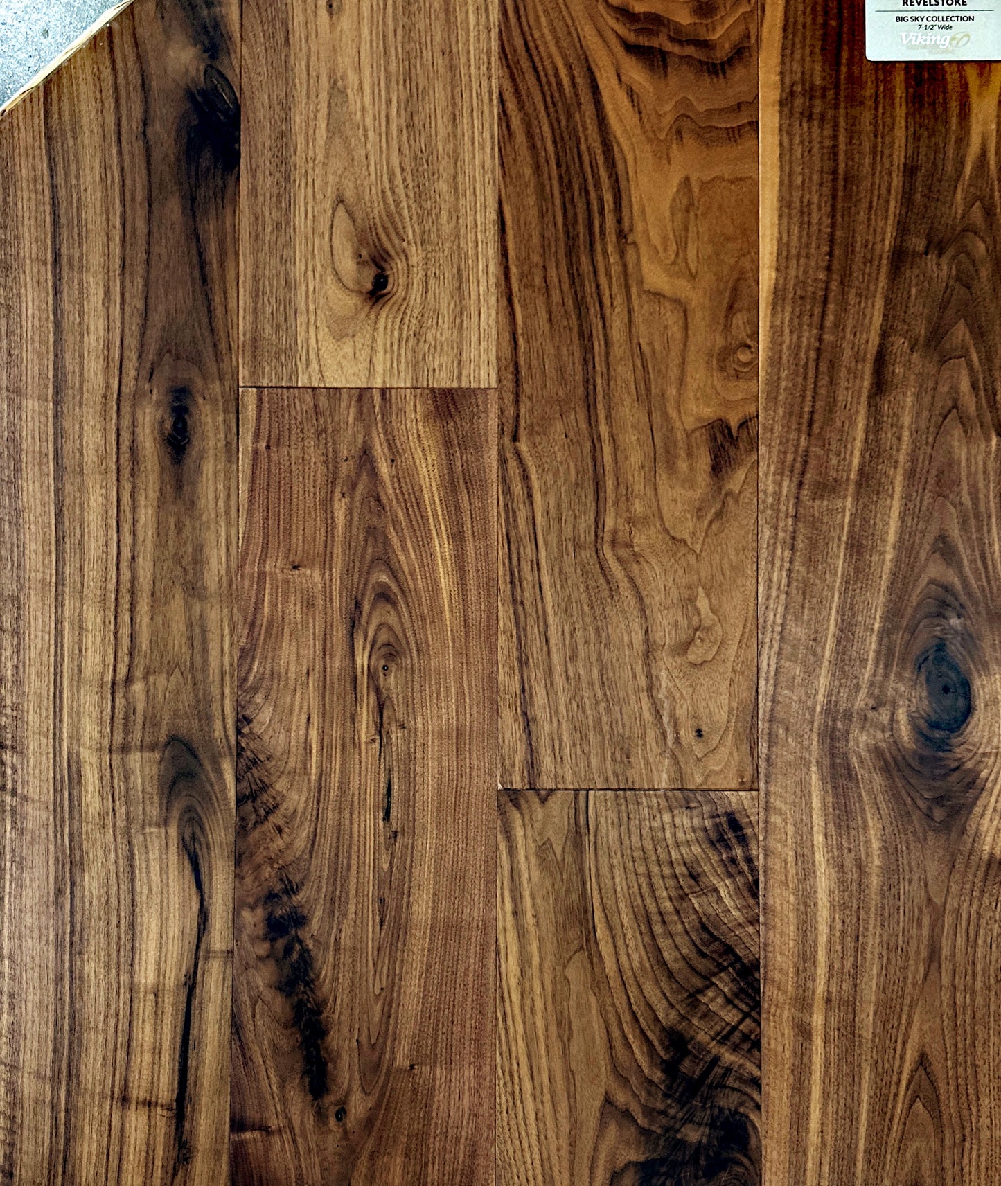 Big Sky Walnut (Case)
